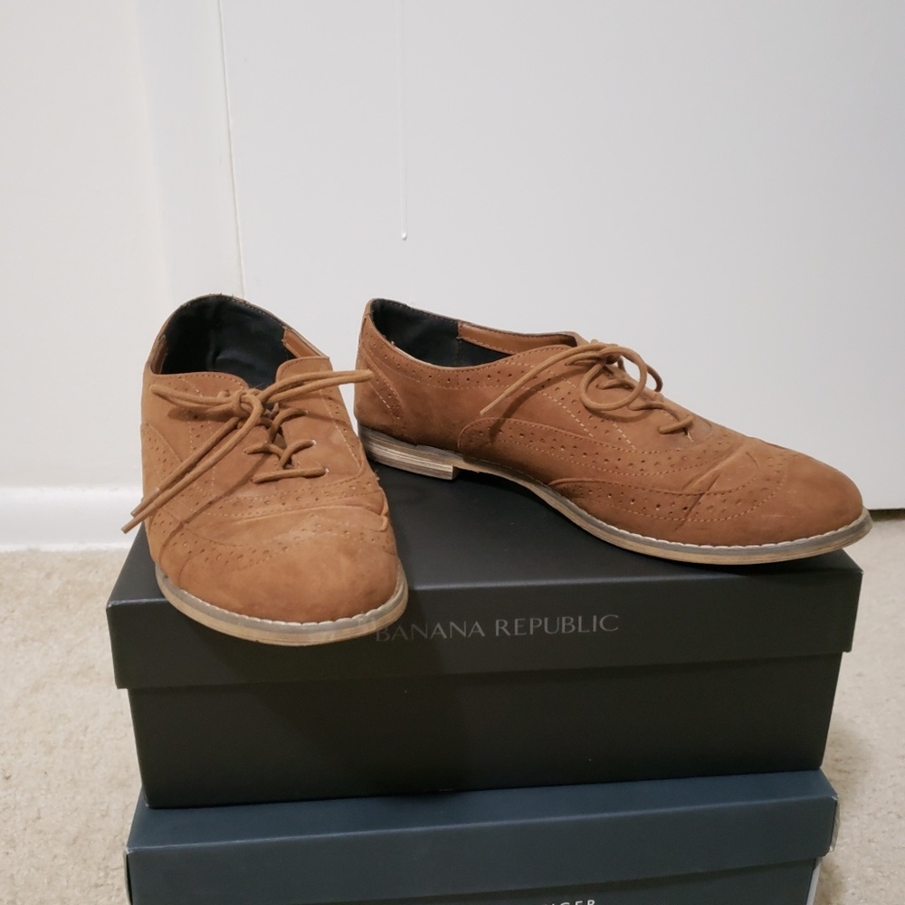 Brown oxfords